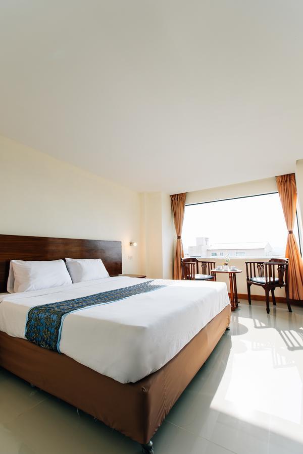 Sinkiat Thani Hotel Satun Exterior photo
